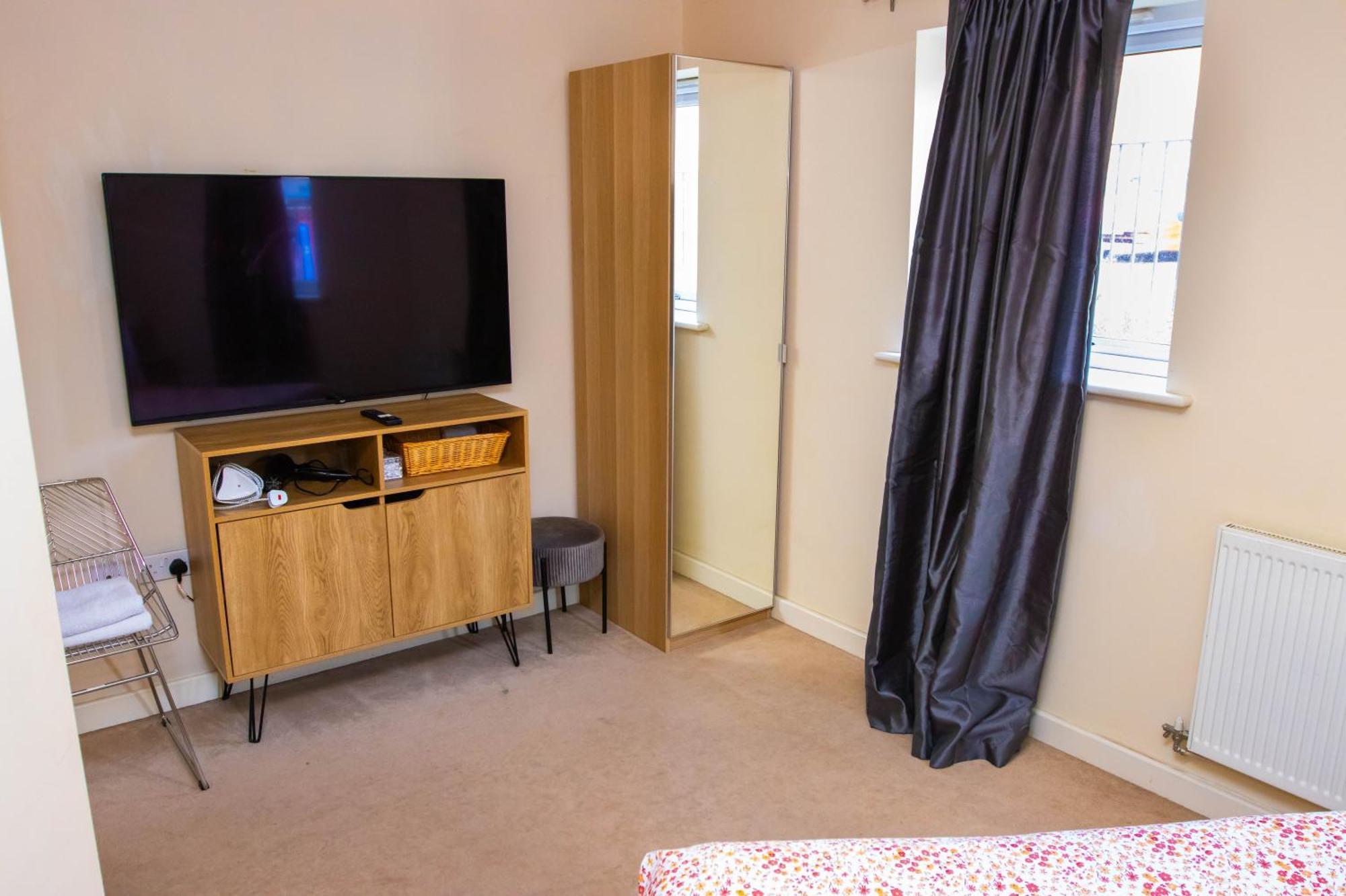 Sianavi Apartments Kettering Luaran gambar